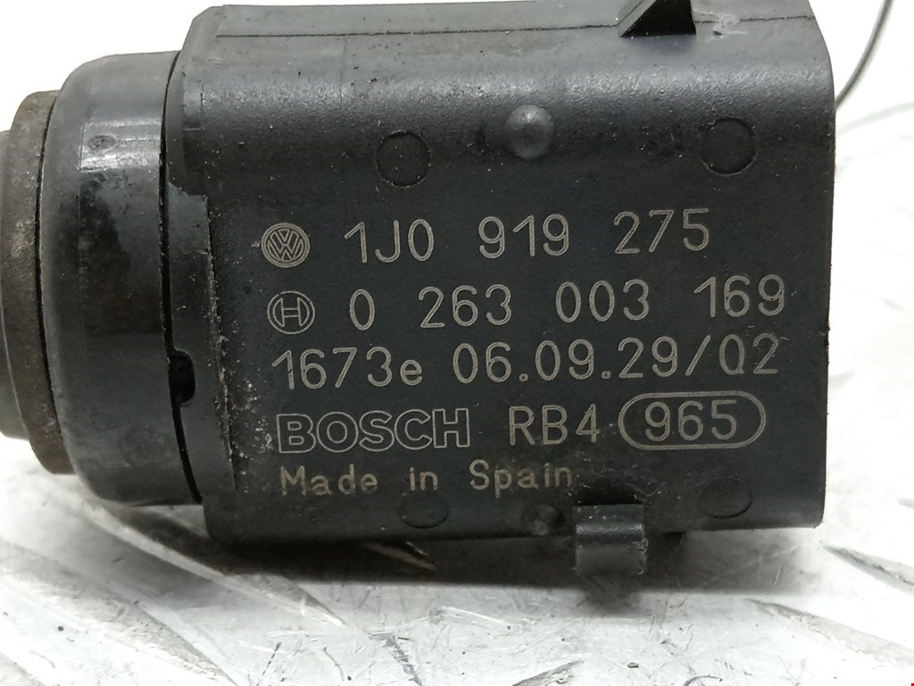 Датчик парковки VOLKSWAGEN Touareg 2002-2010