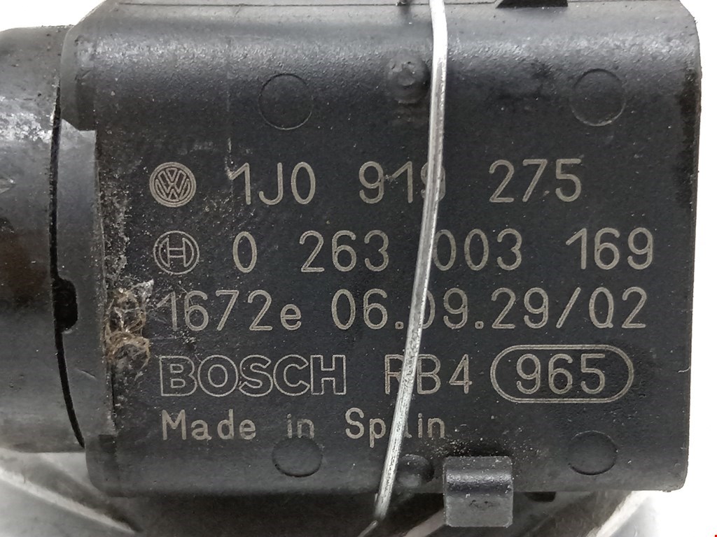 Датчик парковки VOLKSWAGEN Touareg 2002-2010