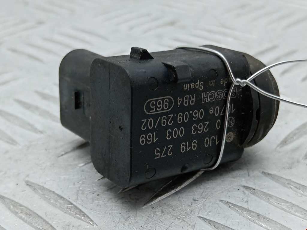 Датчик парковки VOLKSWAGEN Touareg 2002-2010