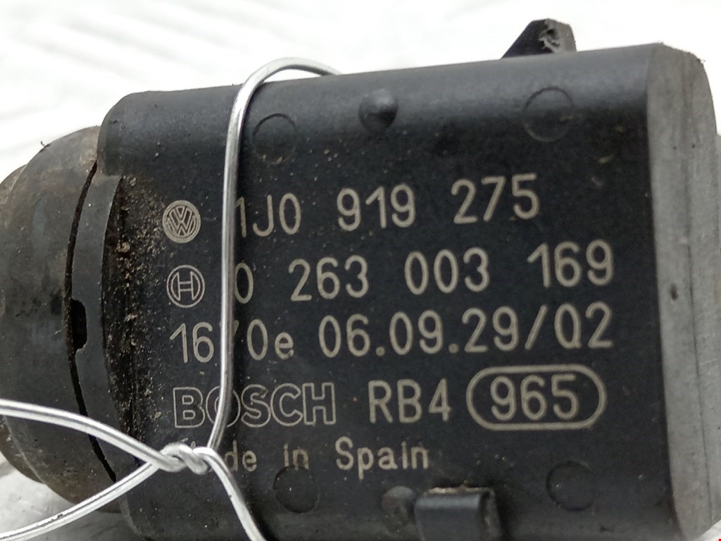 Датчик парковки VOLKSWAGEN Touareg 2002-2010