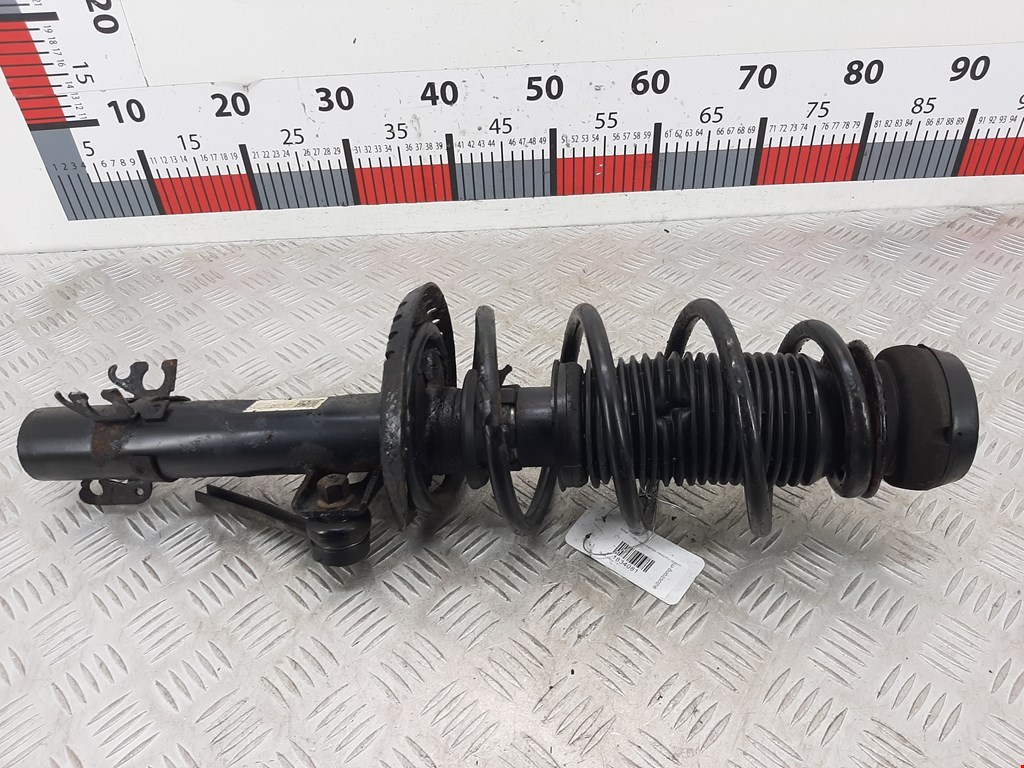 Амортизатор передний правый SKODA Rapid 2012-2020