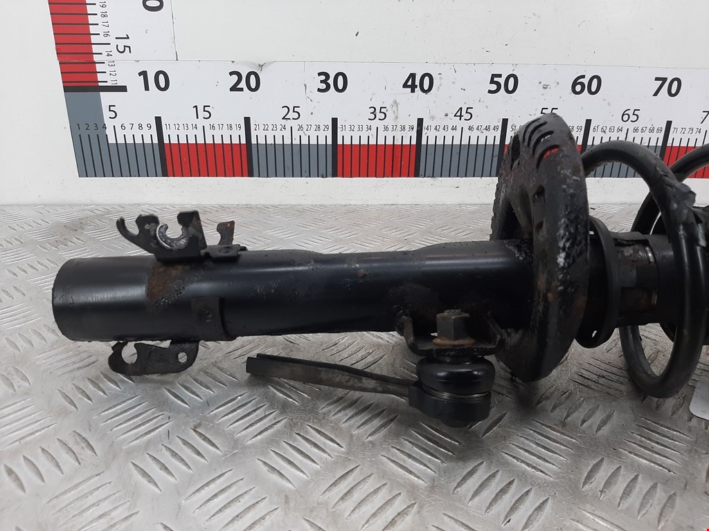 Амортизатор передний правый SKODA Rapid 2012-2020