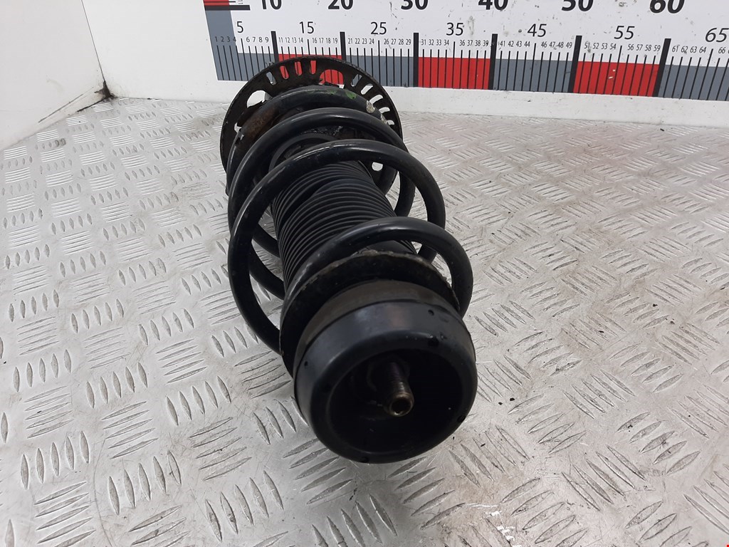 Амортизатор передний правый SKODA Rapid 2012-2020