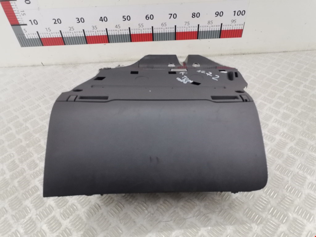 Бардачок AUDI A6 C6 2004-2010