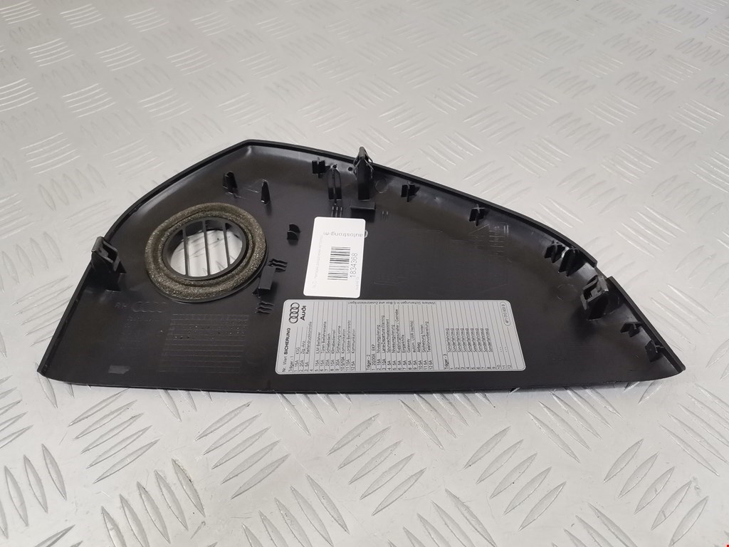 Накладка декоративная AUDI A6 C6 2004-2010