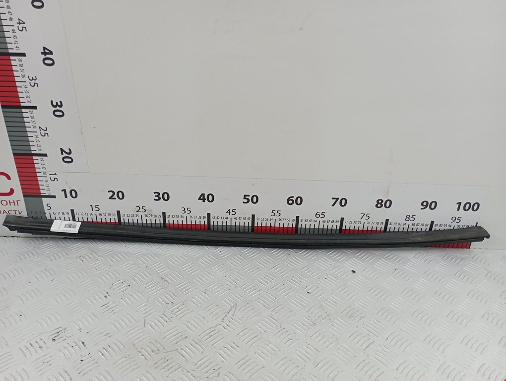 Уплотнитель (внутри) OPEL Omega B 1994-2004