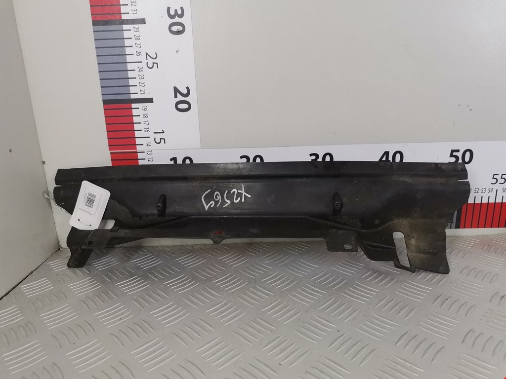 Накладка декоративная под капот (кожух замка капота и прочие) BMW 3-Series (E46) (1998-2007)