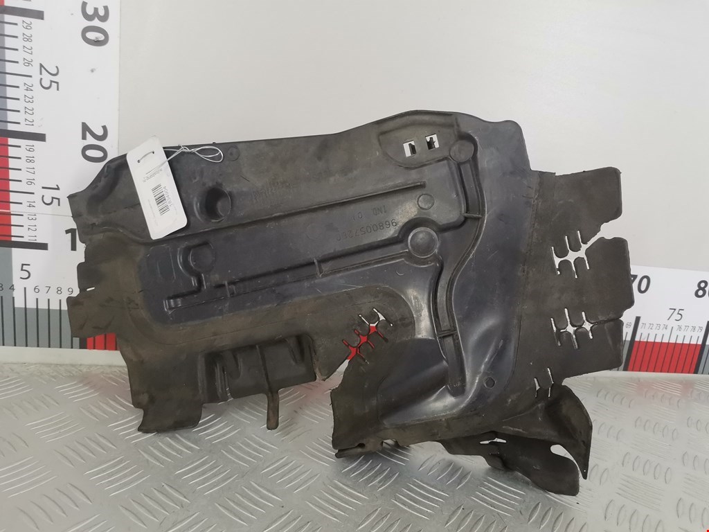 Пыльник (кузов наружные) PEUGEOT 207 2006-2015