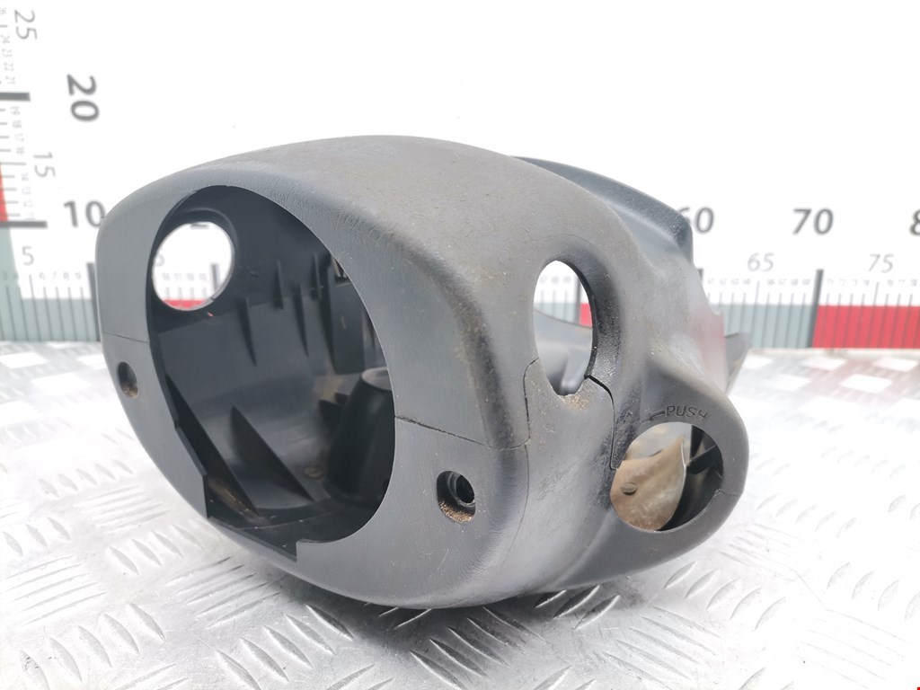 Кожух рулевой колонки TOYOTA RAV 4 XA20 2000-2005