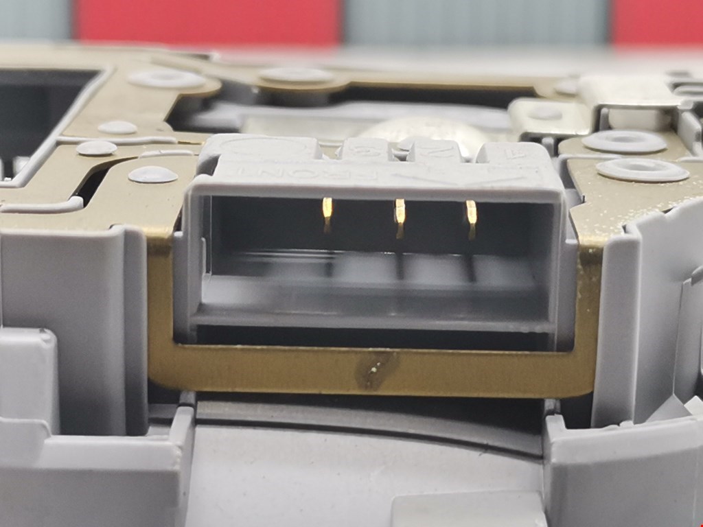 Плафон салонный (салона фонарь) MITSUBISHI Colt Z3 2003-2012