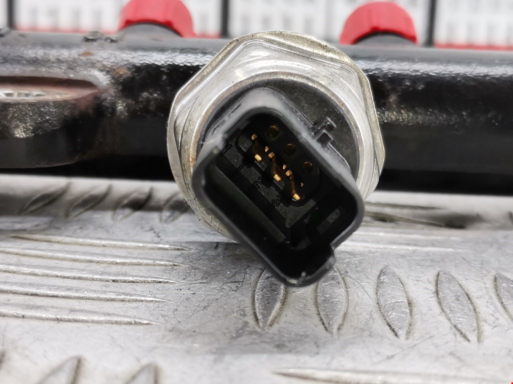 Датчик давления топлива FIAT Scudo 2007-2016