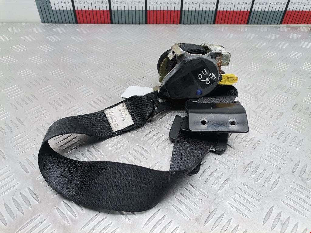 Ремень безопасности передний правый CHRYSLER PT Cruser 2000-2010