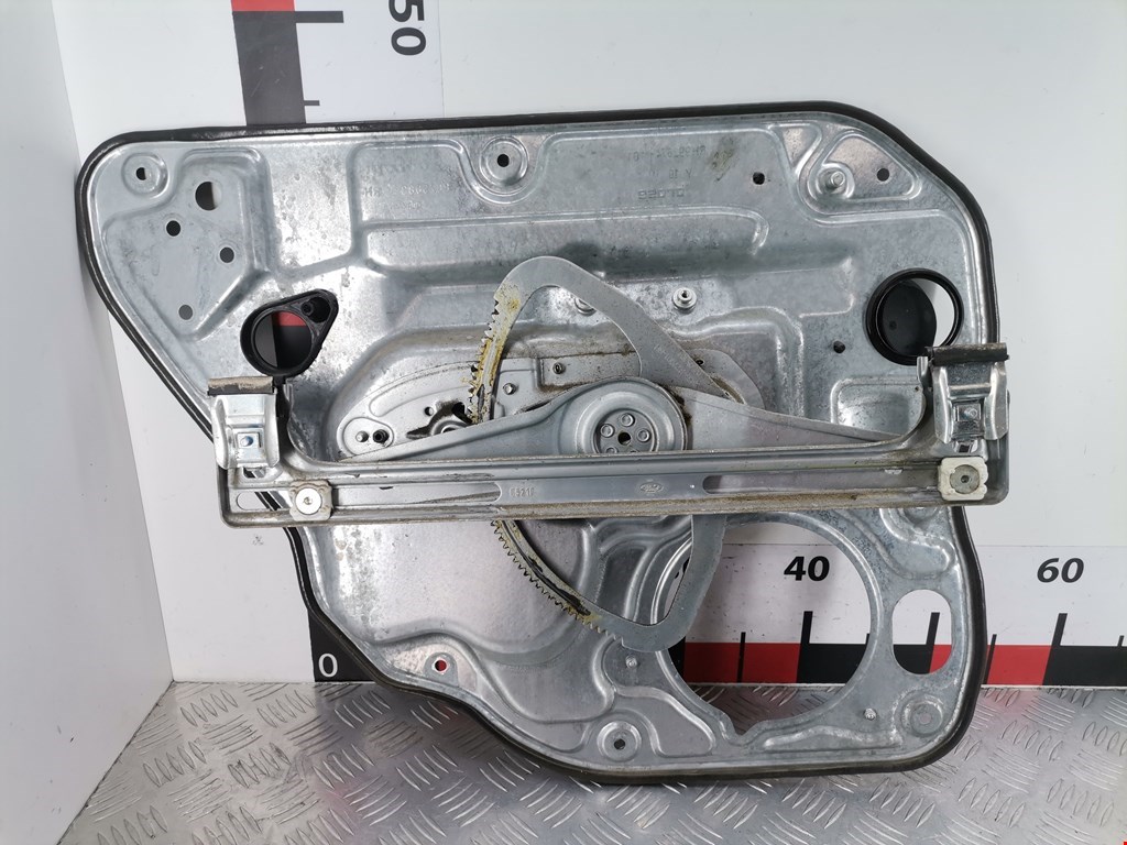 Стеклоподъемник задний правый VOLVO V50 I 2004-2012