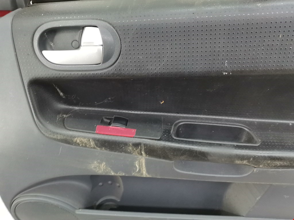 Дверь передняя правая MITSUBISHI Colt Z3 2003-2012