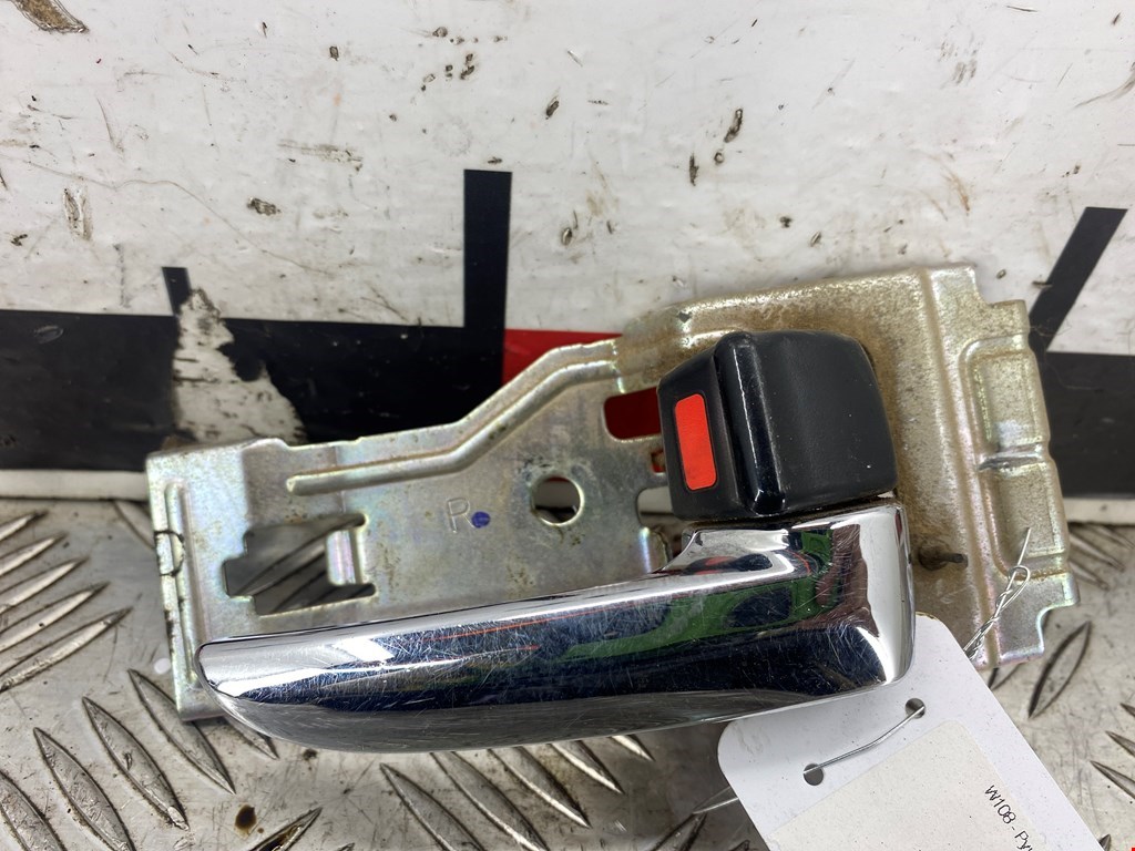 Ручка двери внутренняя передняя правая Ford Ranger 2 (2006-2011)