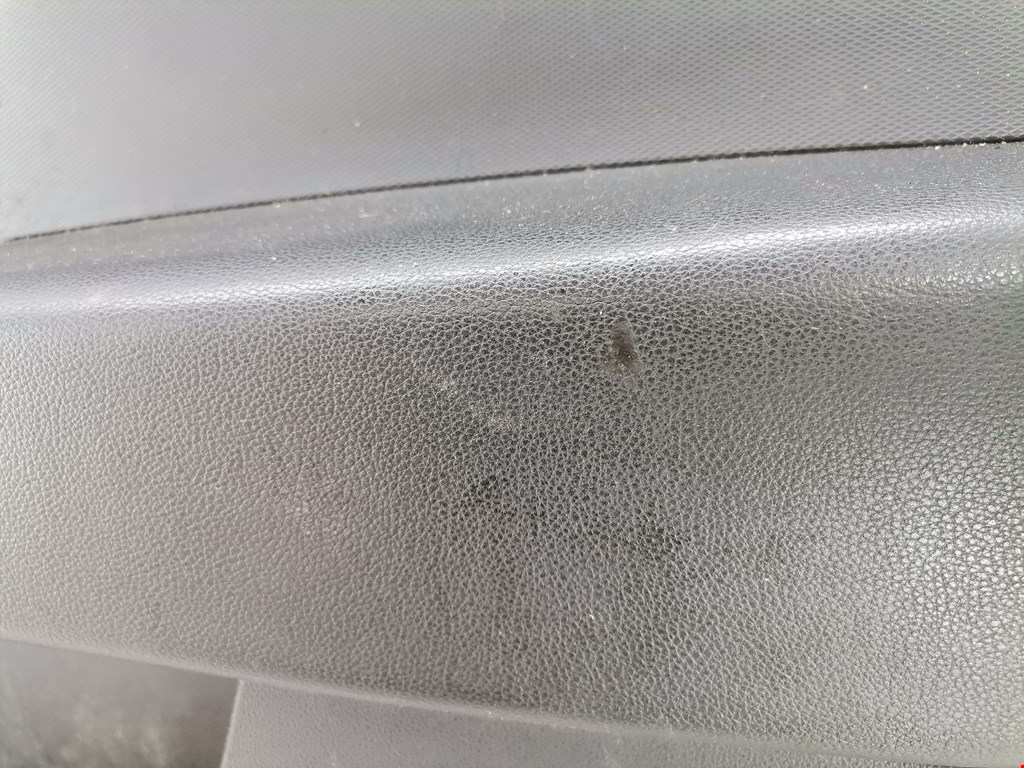 Обшивка двери передняя правая SKODA Rapid 2012-2020