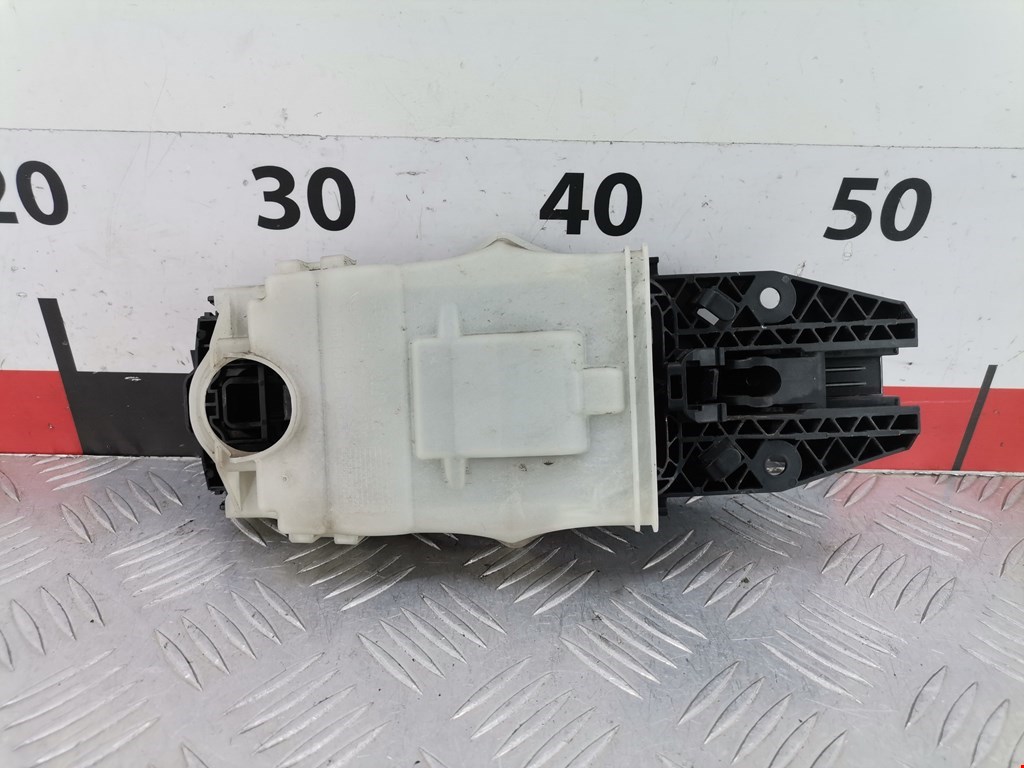 Ручка двери передней наружная левая SKODA Rapid 2012-2020