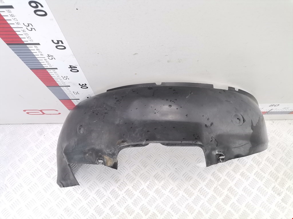 Локер (подкрылок) передний правый VOLKSWAGEN Golf III 1991-1997