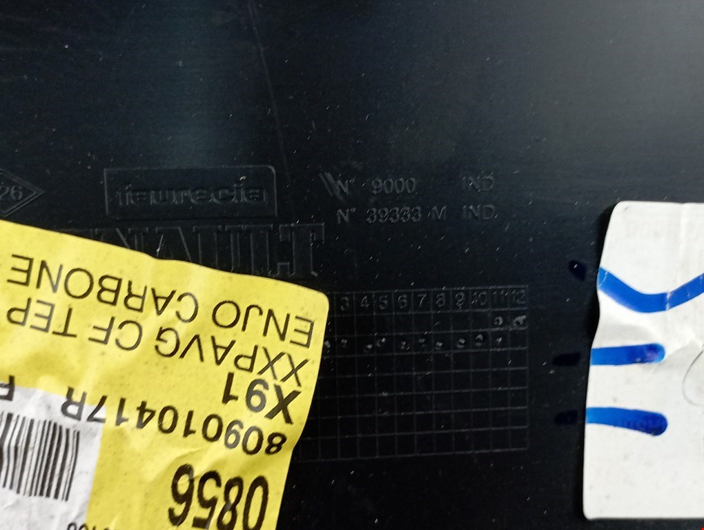 Обшивка двери передняя левая RENAULT Laguna 2007-2015