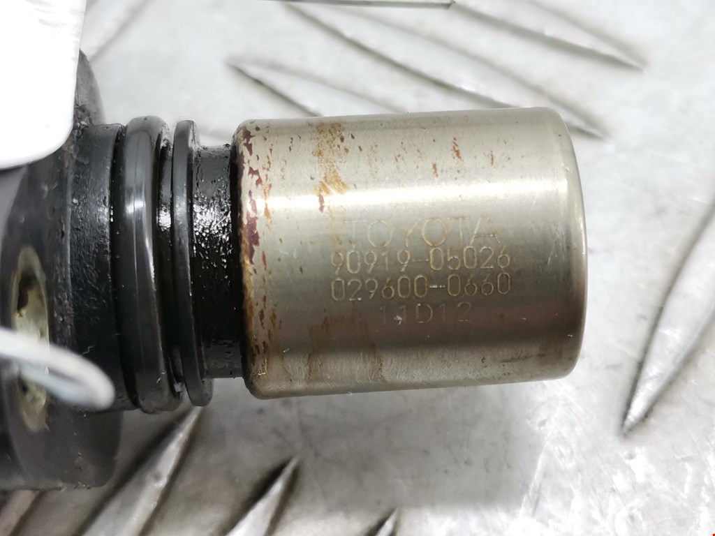 Датчик положения распредвала TOYOTA Avensis 2003-2008