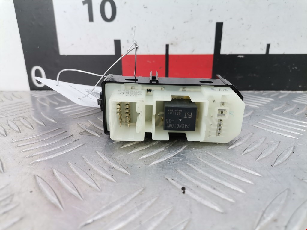 Кнопка стеклоподъемника LEXUS RX 300\330\350\400H 2003-2009