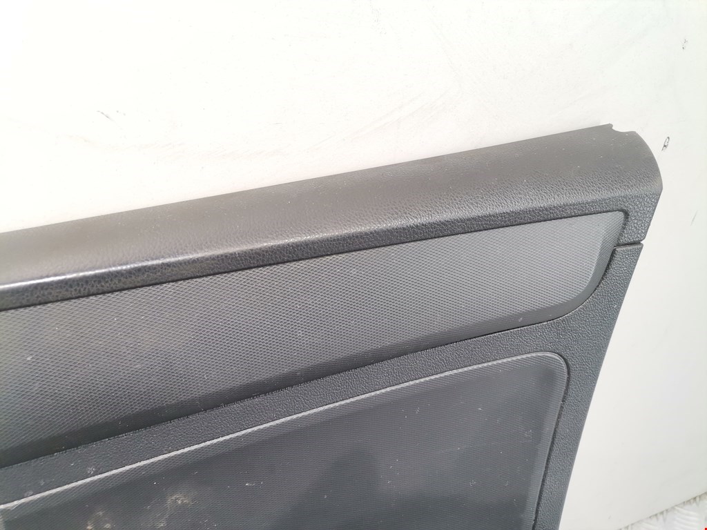 Обшивка двери передняя правая SKODA Rapid 2012-2020