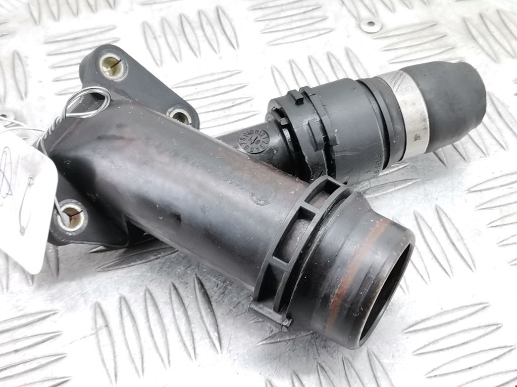 Тройник системы охлаждения BMW 5er 5 серия E39 1995-2004