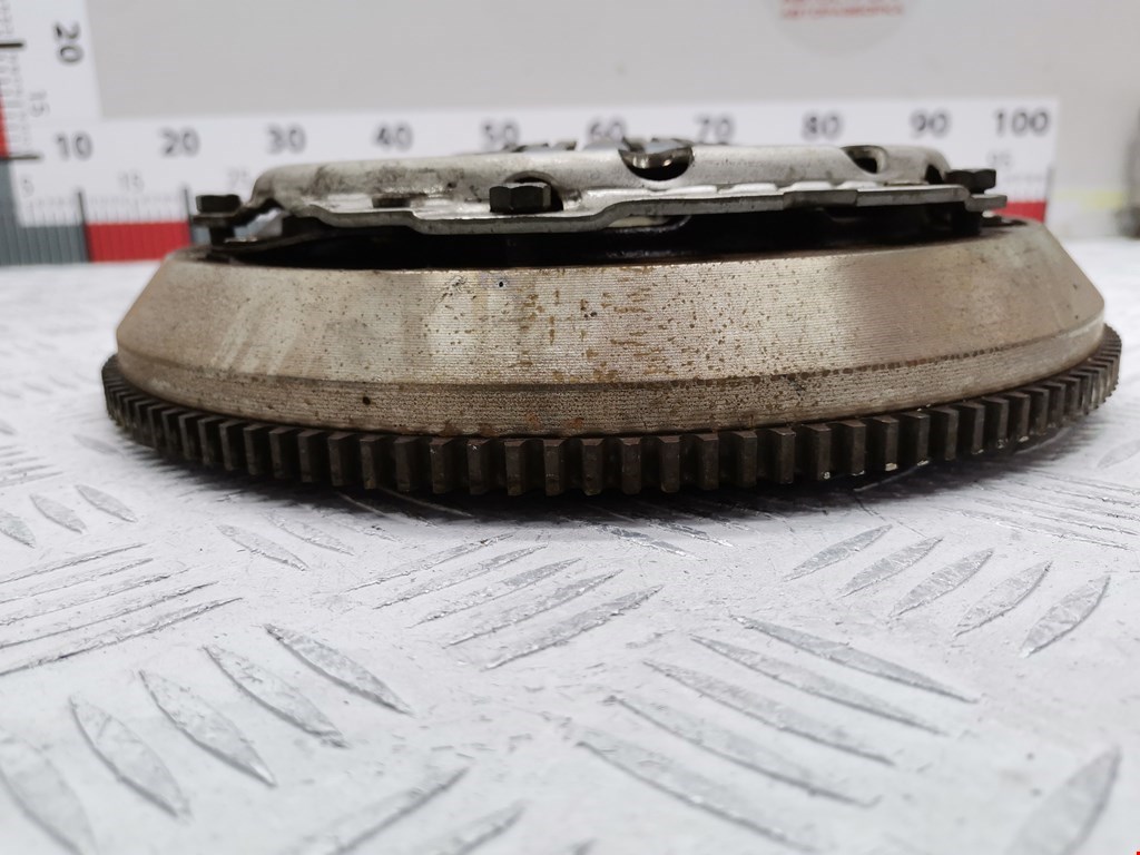 Маховик (демпфер сцепления) OPEL Meriva A 2003-2010