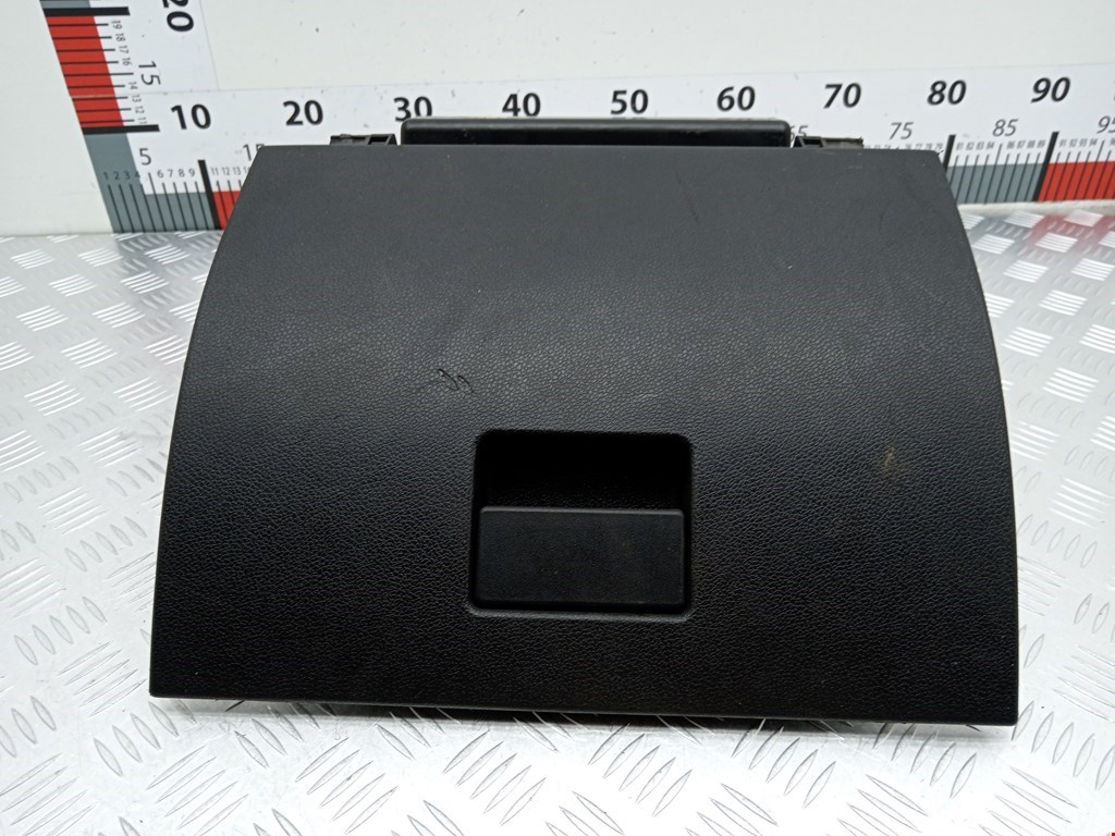 Бардачок FORD Fusion 2002-2012