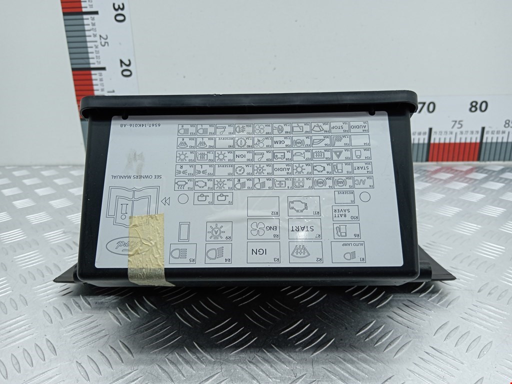 Бардачок FORD Fusion 2002-2012