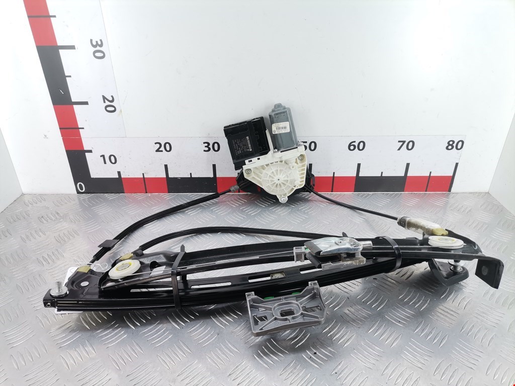 Стеклоподъемник электрический двери передней левой Volkswagen Passat CC (2008-2018)