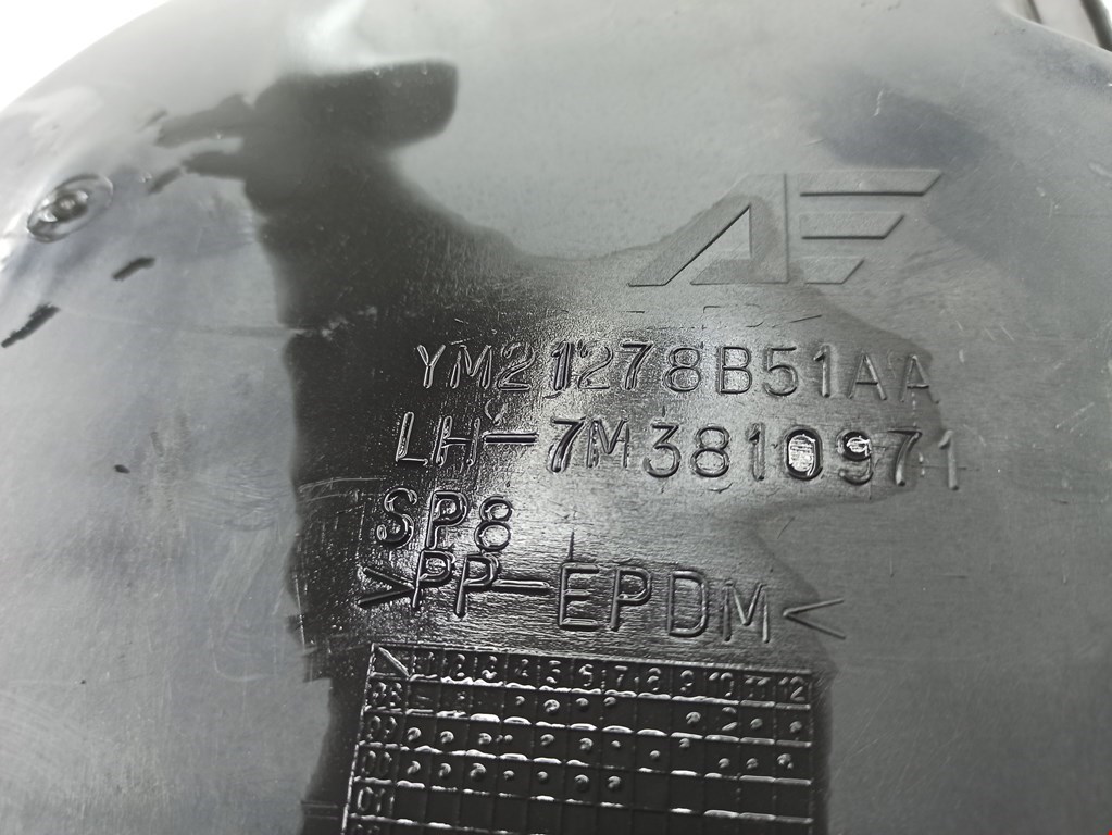 Локер (подкрылок) задний левый VOLKSWAGEN Sharan 1995-2010