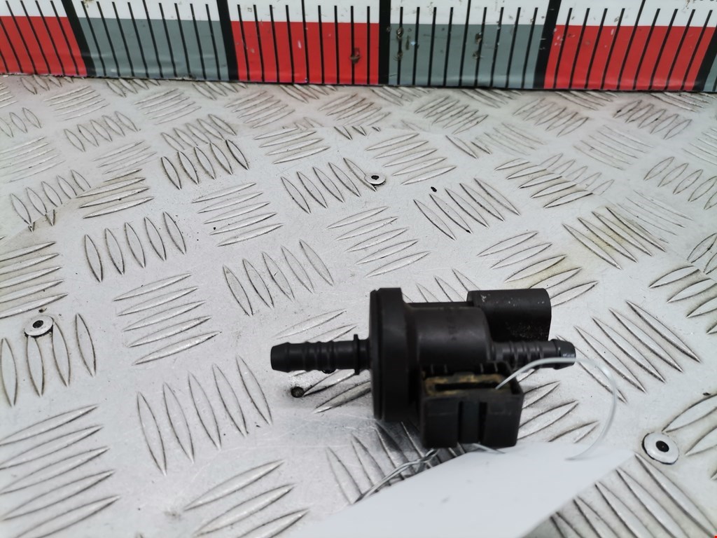 Клапан вентиляции топливного бака AUDI A6 C6 2004-2010