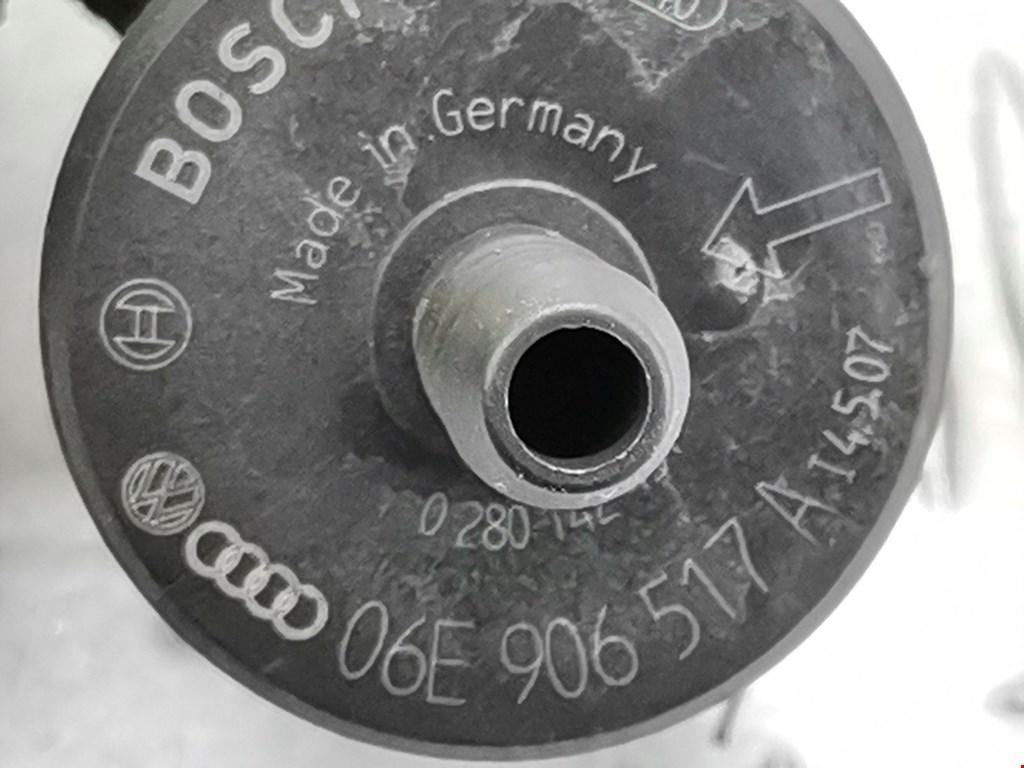 Клапан вентиляции топливного бака AUDI A6 C6 2004-2010