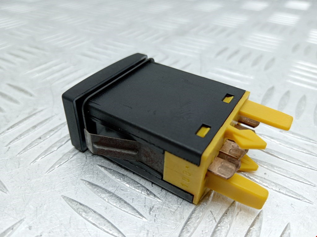 Кнопка включения противотуманных фар AUDI A8 D2 1994-2002