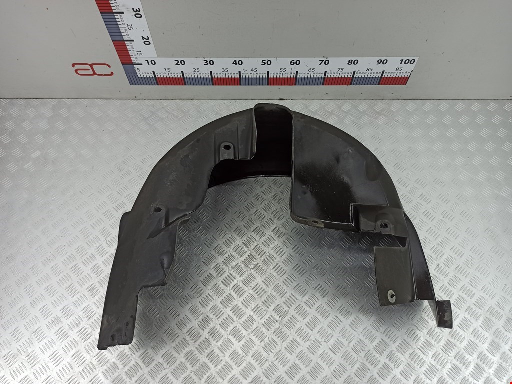 Локер (подкрылок) задний правый AUDI A8 D2 1994-2002