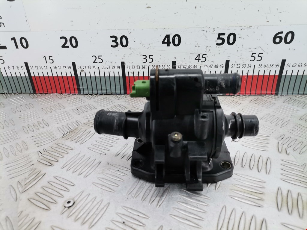 Корпус термостата FORD Fusion 2002-2012