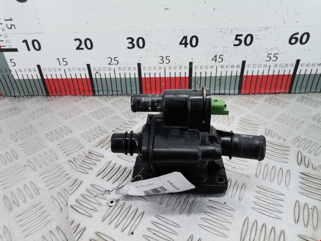 Корпус термостата FORD Fusion 2002-2012