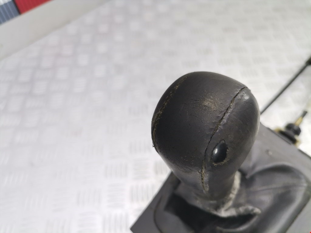 Кулиса (селектор) АКПП/МКПП в салоне VOLVO V70 II 2000-2007