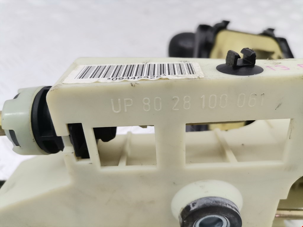 Кулиса (селектор) АКПП/МКПП в салоне VOLVO V70 II 2000-2007