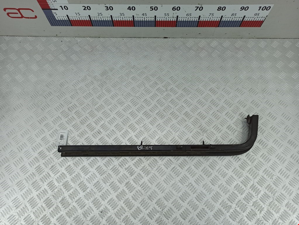 Направляющая сдвижной двери Ford Transit (Tourneo) Connect 1 (2002-2013)