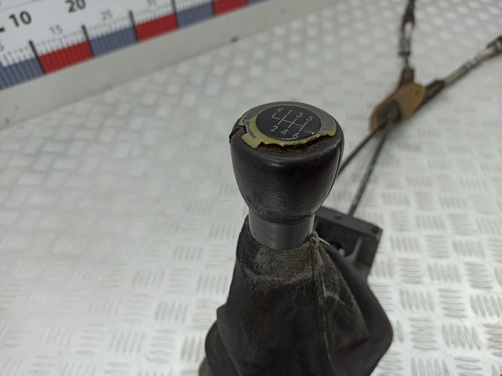 Кулиса (селектор) АКПП/МКПП в салоне SEAT Alhambra 1996-2010