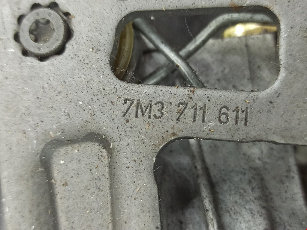 Кулиса (селектор) АКПП/МКПП в салоне SEAT Alhambra 1996-2010