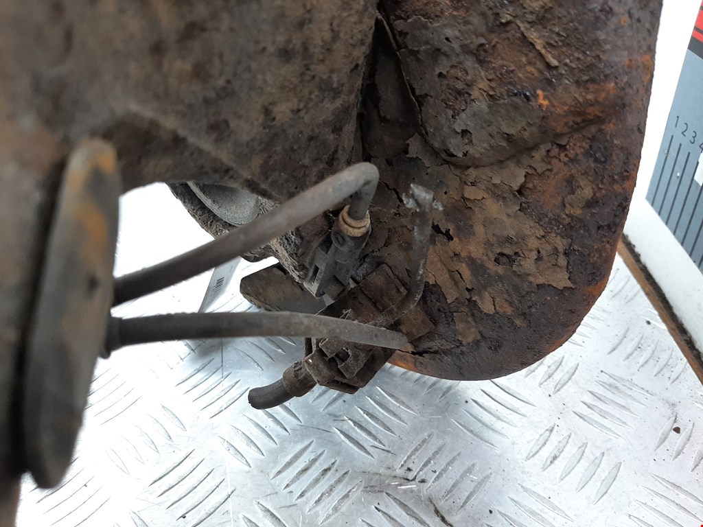 Ступица задняя правая SEAT Alhambra 1996-2010