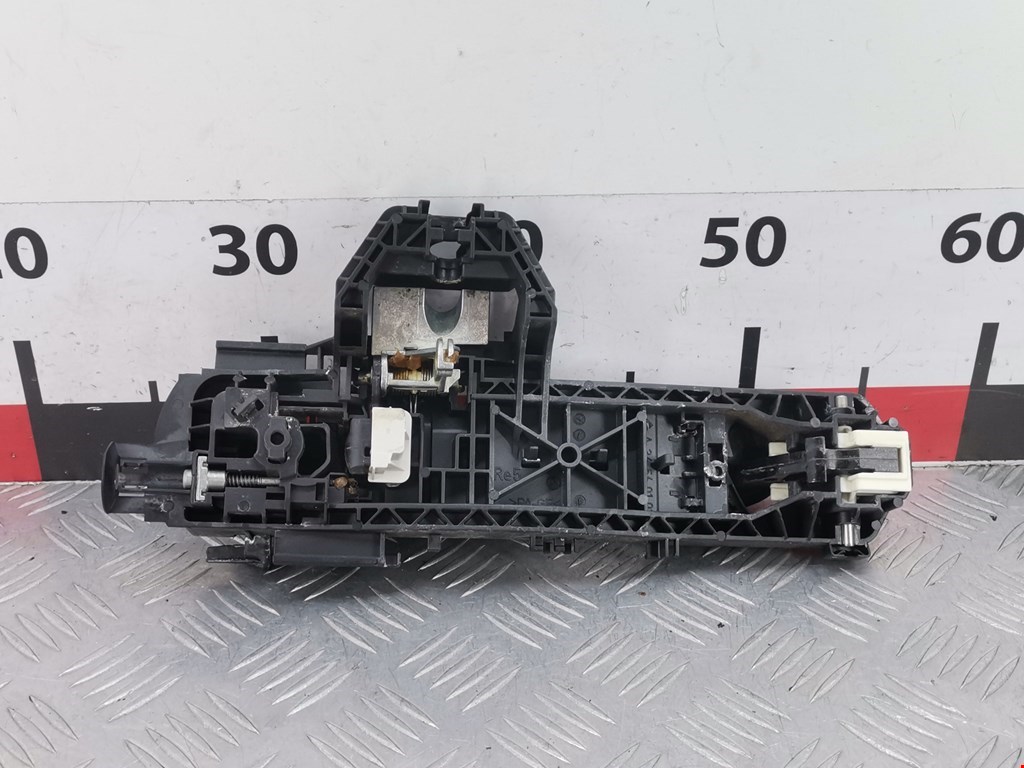 Ручка двери задней наружная правая MERCEDES-BENZ C-Class C-klasse W204 2007-2015