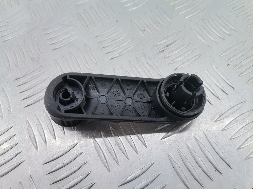 Ручка стеклоподъемника RENAULT Clio 1998-2008