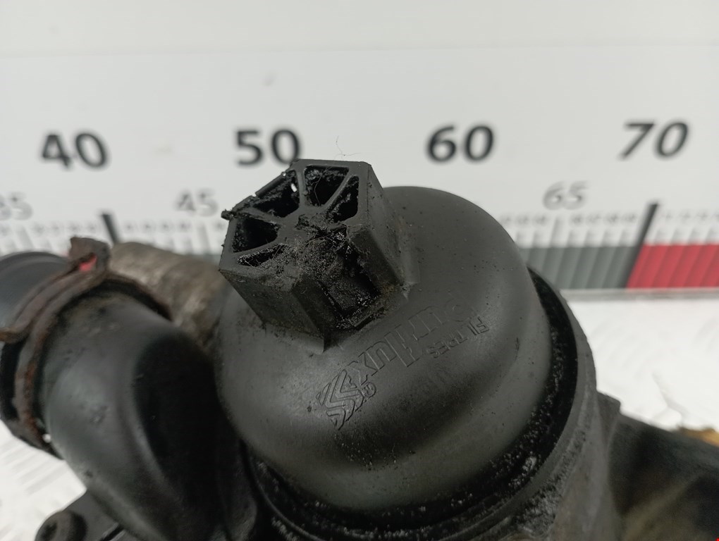 Корпус масляного фильтра OPEL Vivaro A 2001-2014