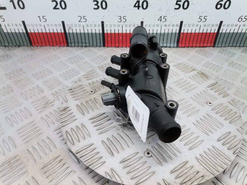 Корпус термостата FORD Fusion 2002-2012