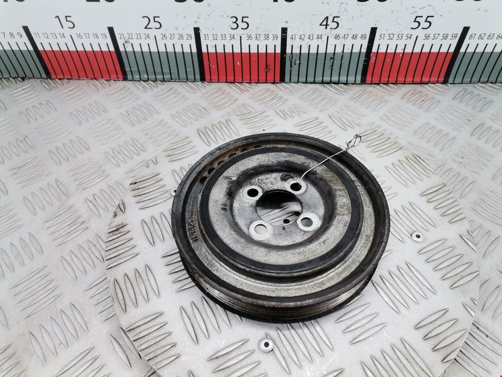 Шестерня коленвала (шкив) FIAT Grande Punto 2005-2009