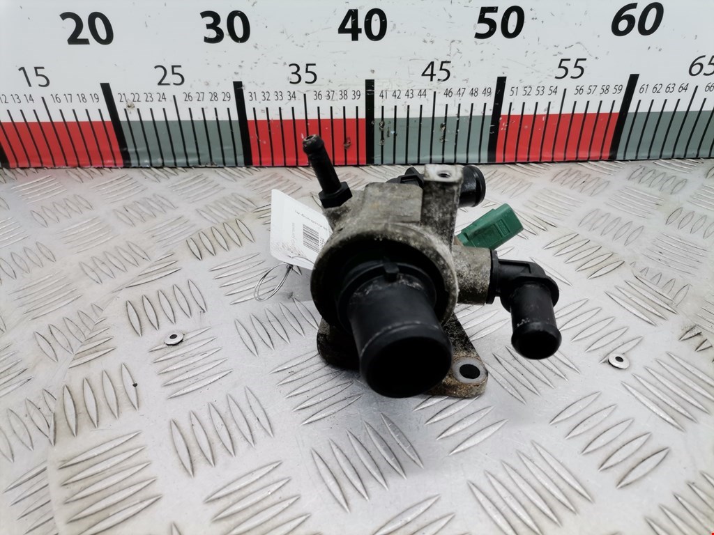 Корпус термостата FIAT Grande Punto 2005-2009